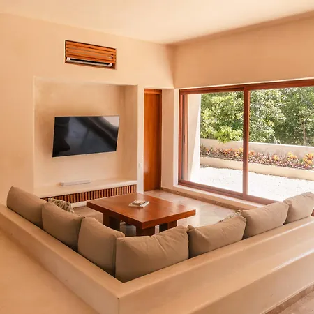 Holiday home Casa Sol Luxury Private Roof Pool Aha