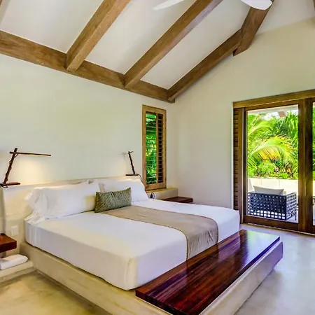 Beachfront In * Tulum