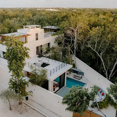 Casa Manati Modern Mansion With Pool Сasa de vacaciones Tulum