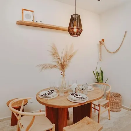 Your Pet-friendly Getaway W Rooftop, Pool