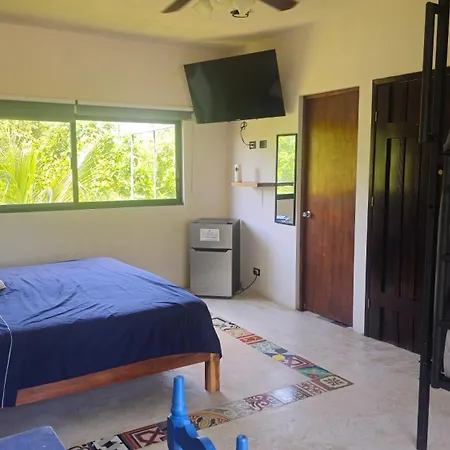 Hostal Maui Tulum