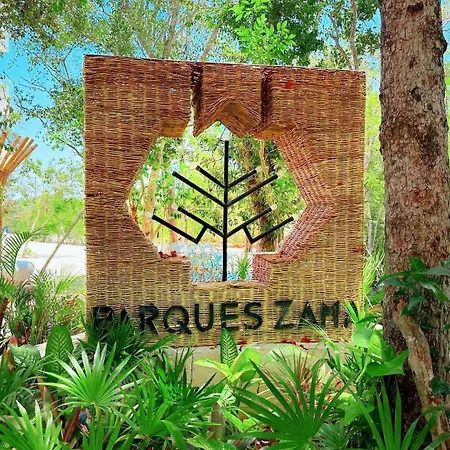 2bd With Private Balcony & Jacuzzi Aldea Zama View