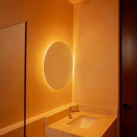 Peregrina Lux 4*