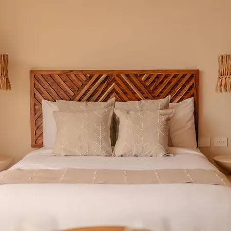 Peregrina Lux Tulum