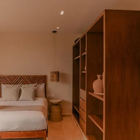 Aparthotel Peregrina Lux 4*