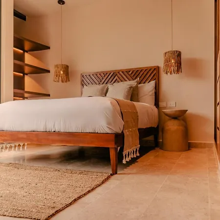 Peregrina Lux Tulum