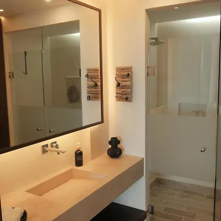 Apartment Kaoba Oceanfront Residences