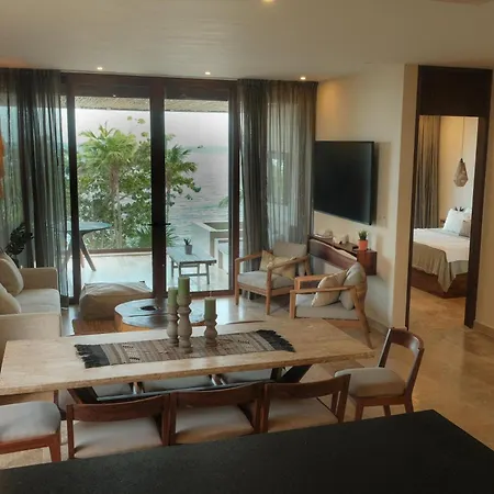 Kaoba Oceanfront Residences Apartment *