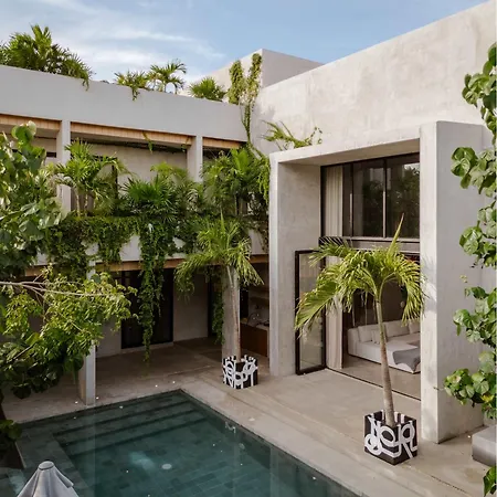 Holiday home Brutalist 7br Masterpiece Design, Luxury Pool Tulum