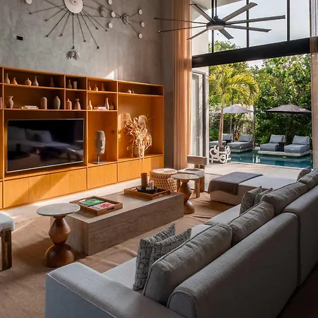 Brutalist 7br Masterpiece Design, Luxury Pool * Tulum