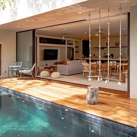 Essentia Luxury Jungle 2br With Private Pool Apartamento