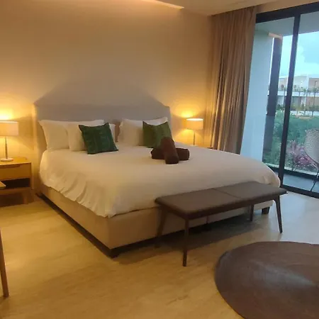 Discreet Luxury Between Jungle And Caribbean Mistiq T 2 Tulum