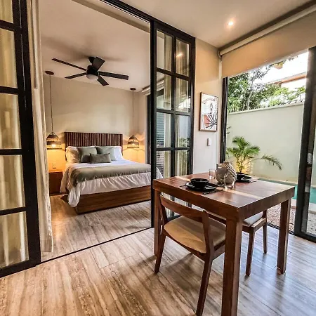 Full Private Pool, 1 Bed, 1 Sofa, 1 Inflatable Tulum