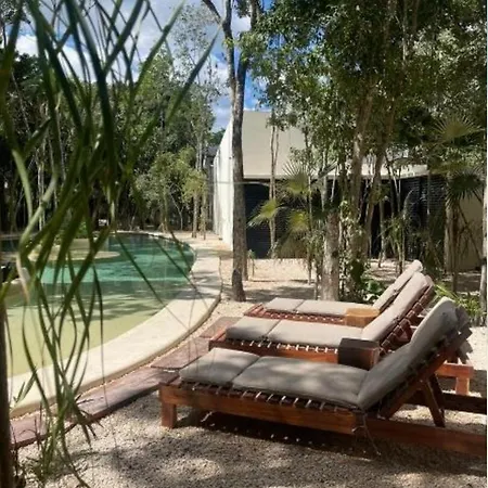 Full Private Pool, 1 Bed, 1 Sofa, 1 Inflatable Apartment *