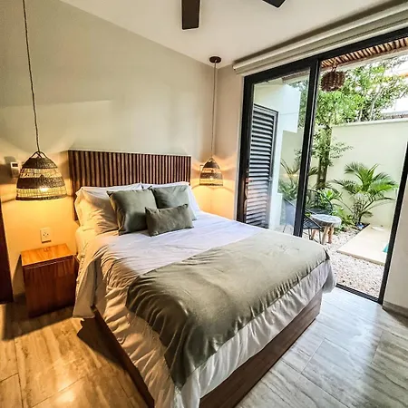Full Private Pool, 1 Bed, 1 Sofa, 1 Inflatable