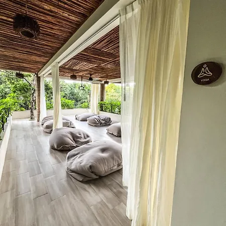 Apartment Full Private Pool, 1 Bed, 1 Sofa, 1 Inflatable *