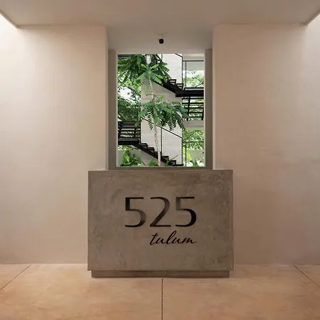 Jungle At 525