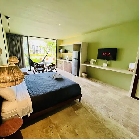 Private Pool New Jungle King Bed Wifi 204 Apartment