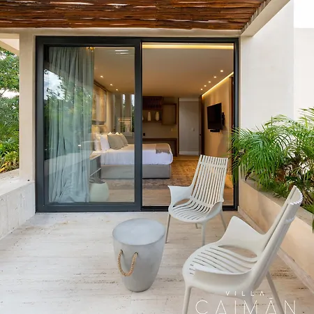 Caiman Villa *