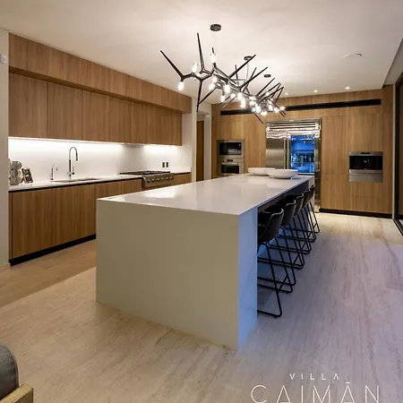 Villa Caiman