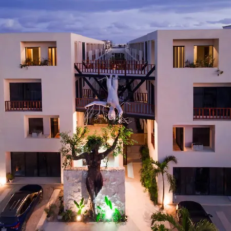 Apartment Your Pet-friendly Getaway W Rooftop, Pool
