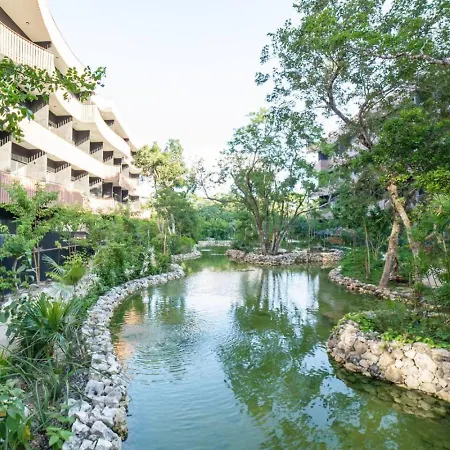 Apartment Modern Design Sunny Vibes In Prime Amira District Tulum