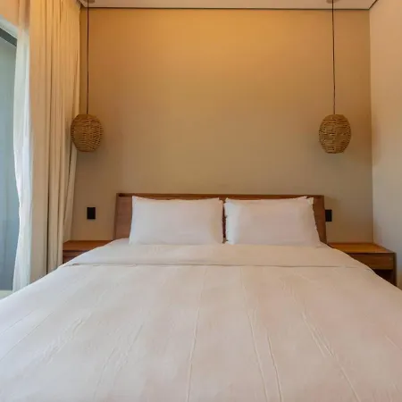 Apartment Modern Design Sunny Vibes In Prime Amira District