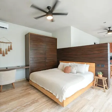 Elegant - Holistika Sanctuary - Chic & Luxury Apartamento