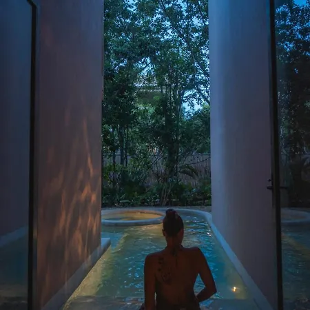 Aflora Townhouse Style - 3br Garden With Private Pool & Huge Common Pool Tulum