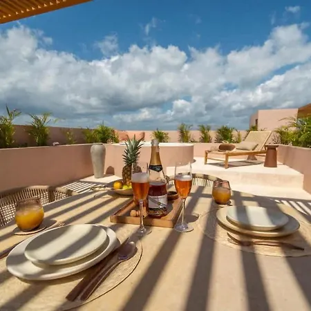 Aldea Zama Luxury Penthouse - Private Rooftop Pool & Parking *