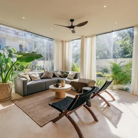 Selva - 4br Jungle Retreat With Pool & Rooftop
