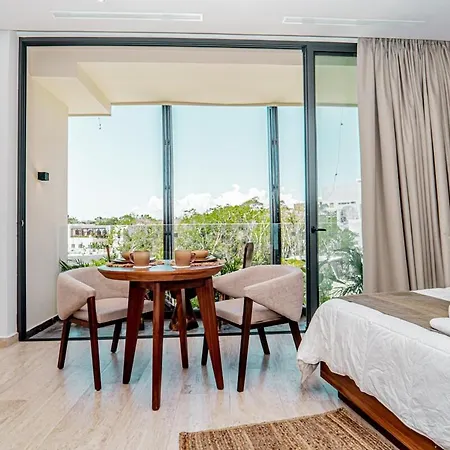 Luxurious 6 Minutes From The