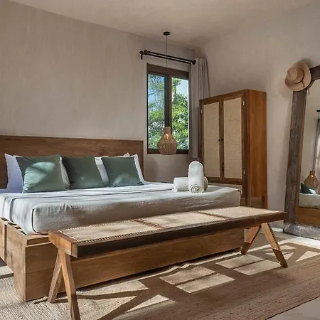 Holiday home Wabi-sabi Styled 2 Starlink& Security Tulum