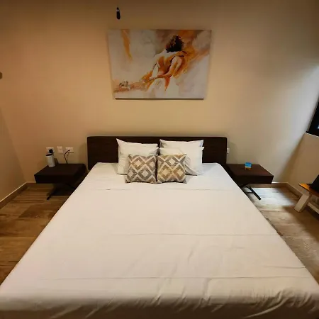 The Getaway Paramar Viva