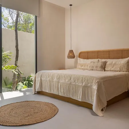 Casa Sabal - Luxury Villa, 5 Suites, Gated Community, Concierge