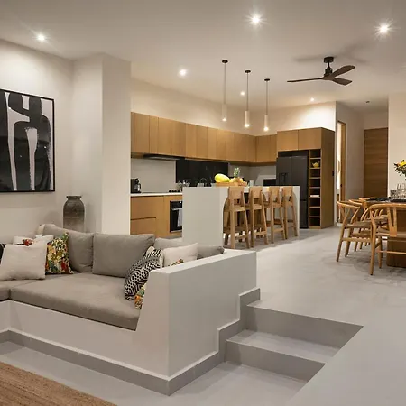 Villa Casa Sabal - Luxury Villa, 5 Suites, Gated Community, Concierge Tulum