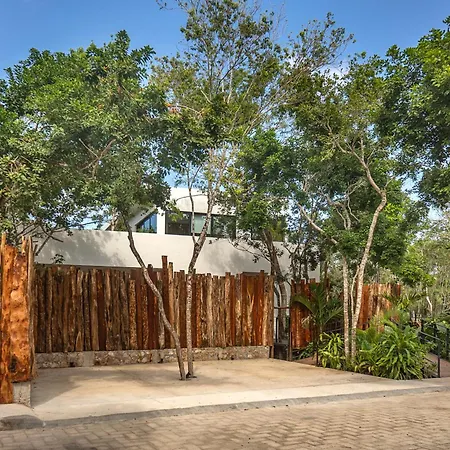 Casa Sabal - Luxury Villa, 5 Suites, Gated Community, Concierge Villa
