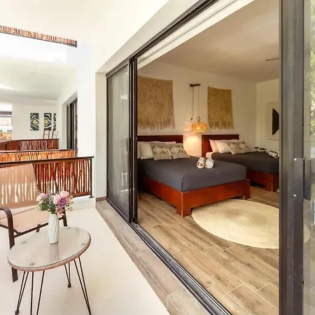 La Veleta - Sunset Hideaway - Pool View Inn Tulum