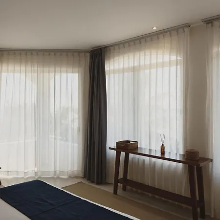 Hotel Casa Altamar 2*