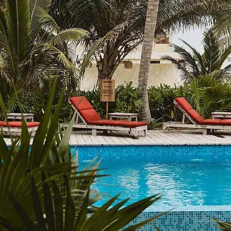 Hotel Casa Altamar 2*