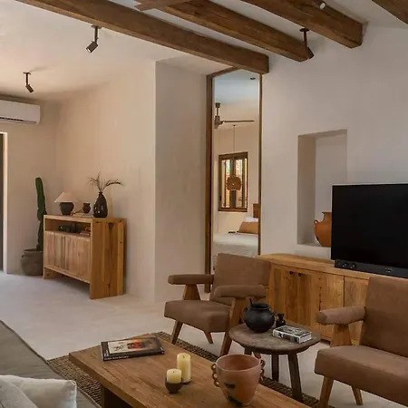 Stylish 3br With Rooftop Plunge Pool, La Veleta Holiday home Tulum
