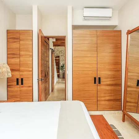 Eco Luxury With Garden Bathtub And Private Pool Holiday home