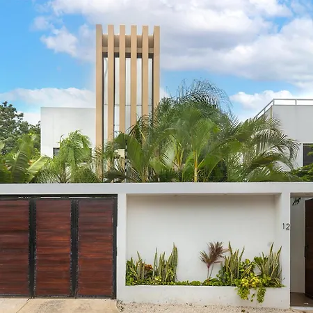 Villa Wonderful Tropical 3br, Garden, Private Pool. *