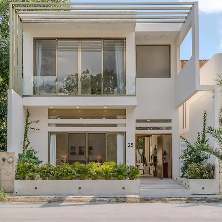 Villa Tulipan Modern 4 Bedroom 4 Bathroom And Private Pool