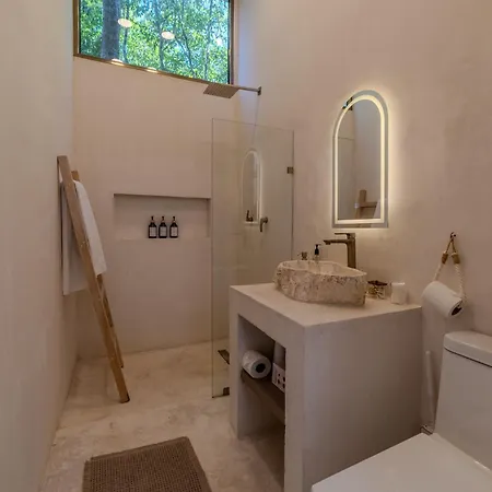 Villa Tulipan Modern 4 Bedroom 4 Bathroom And Private Pool
