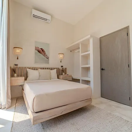 Villa Tulipan Modern 4 Bedroom 4 Bathroom And Private Pool *