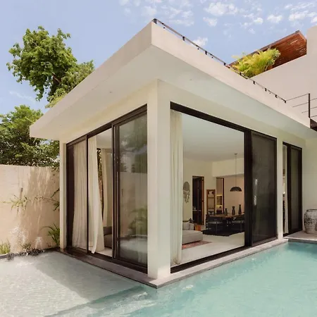 Casa Manati Modern Mansion With Pool