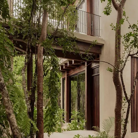 Private Jungle - Pool & Concierge For 21