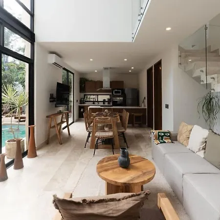 4br Modern Luxury With Private Pool & Concierge Service In