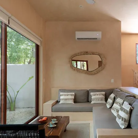 Holiday home Stylish 3br Ahal With Pool In Holistika *
